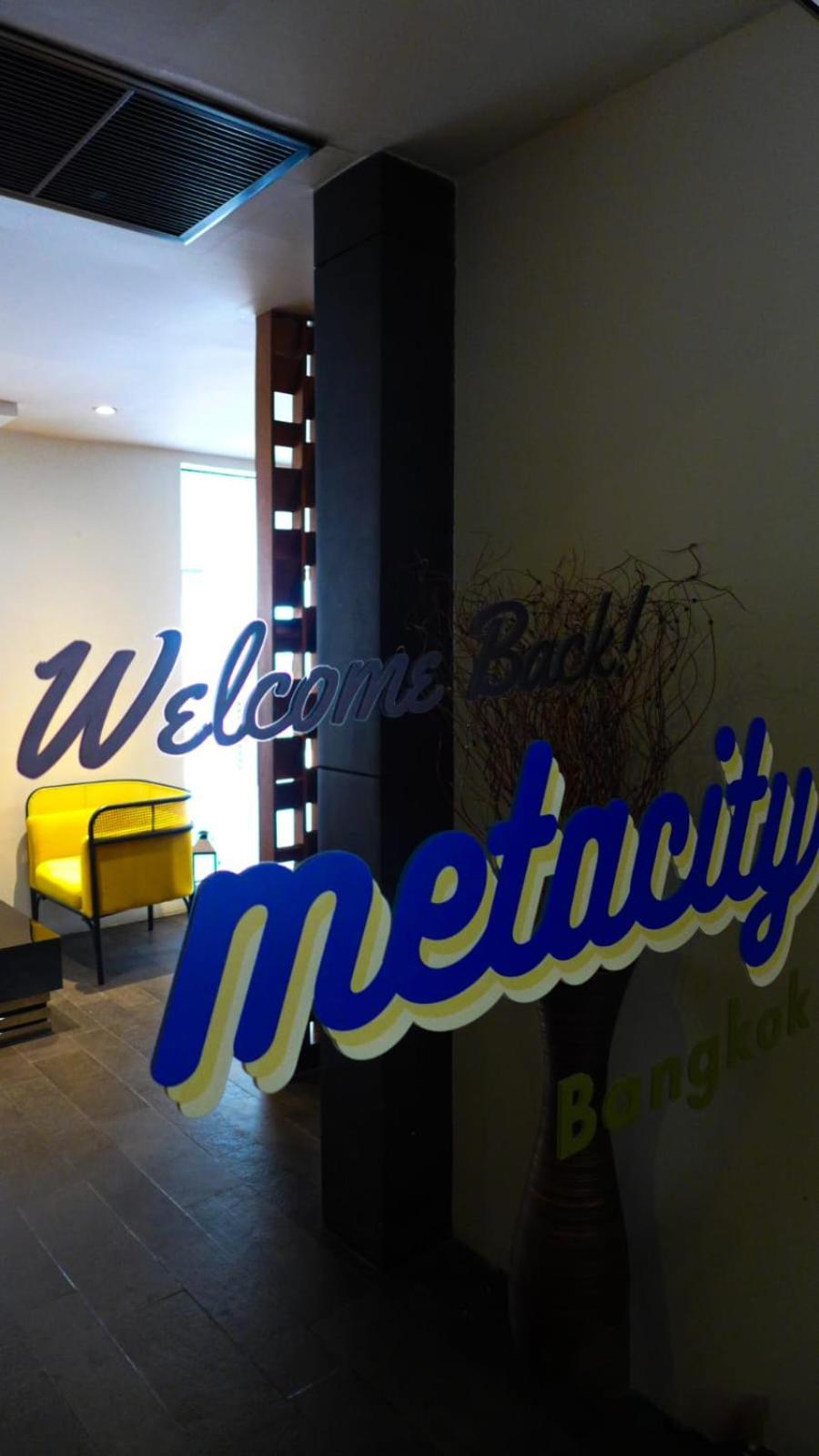 Metacity Bangkok Extérieur photo